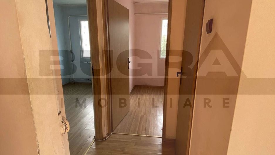 Apartament de 3 camere finisat clasic, zona strazii Parang, Manastur - Poză 5