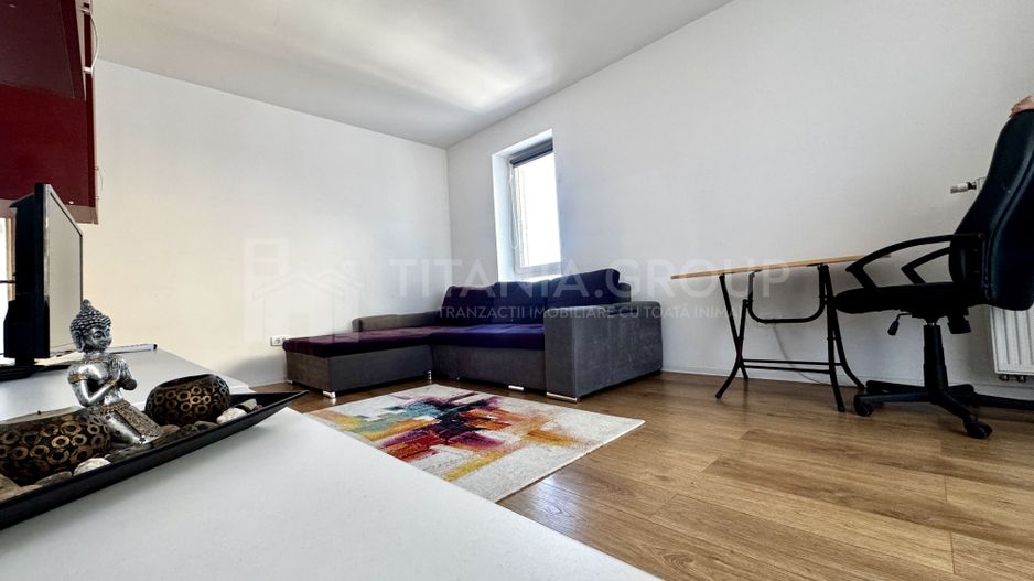 Apartament 2 camere, loc de parcare - Kasper Coresi (langa pietonala) - Poză 11