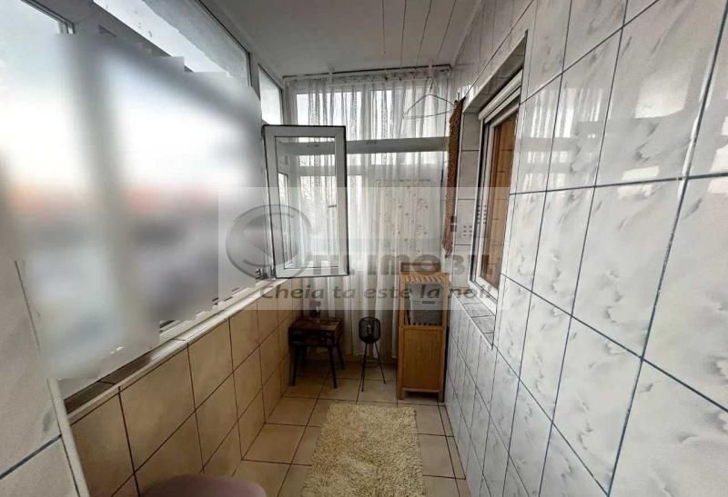 Apartament 3 cam decomandat mobilat  Alexandru cel Bun 107000 euro - Poză 6