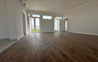 Birou Vanzari/COMISION 0% - Individuale Parter/ 400 mp Teren