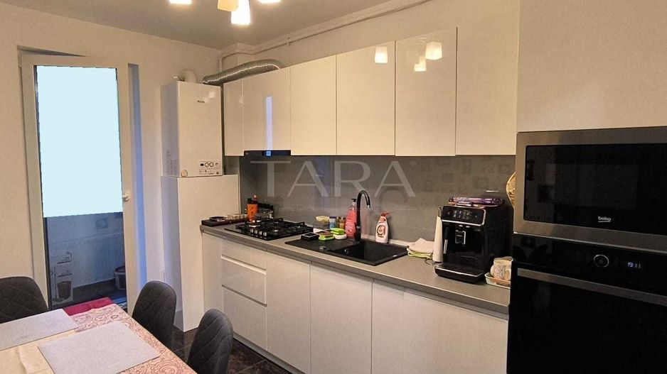 Apartament cu 3 camere, etaj 1, parcare inclusă, acces privat. - Poză 4