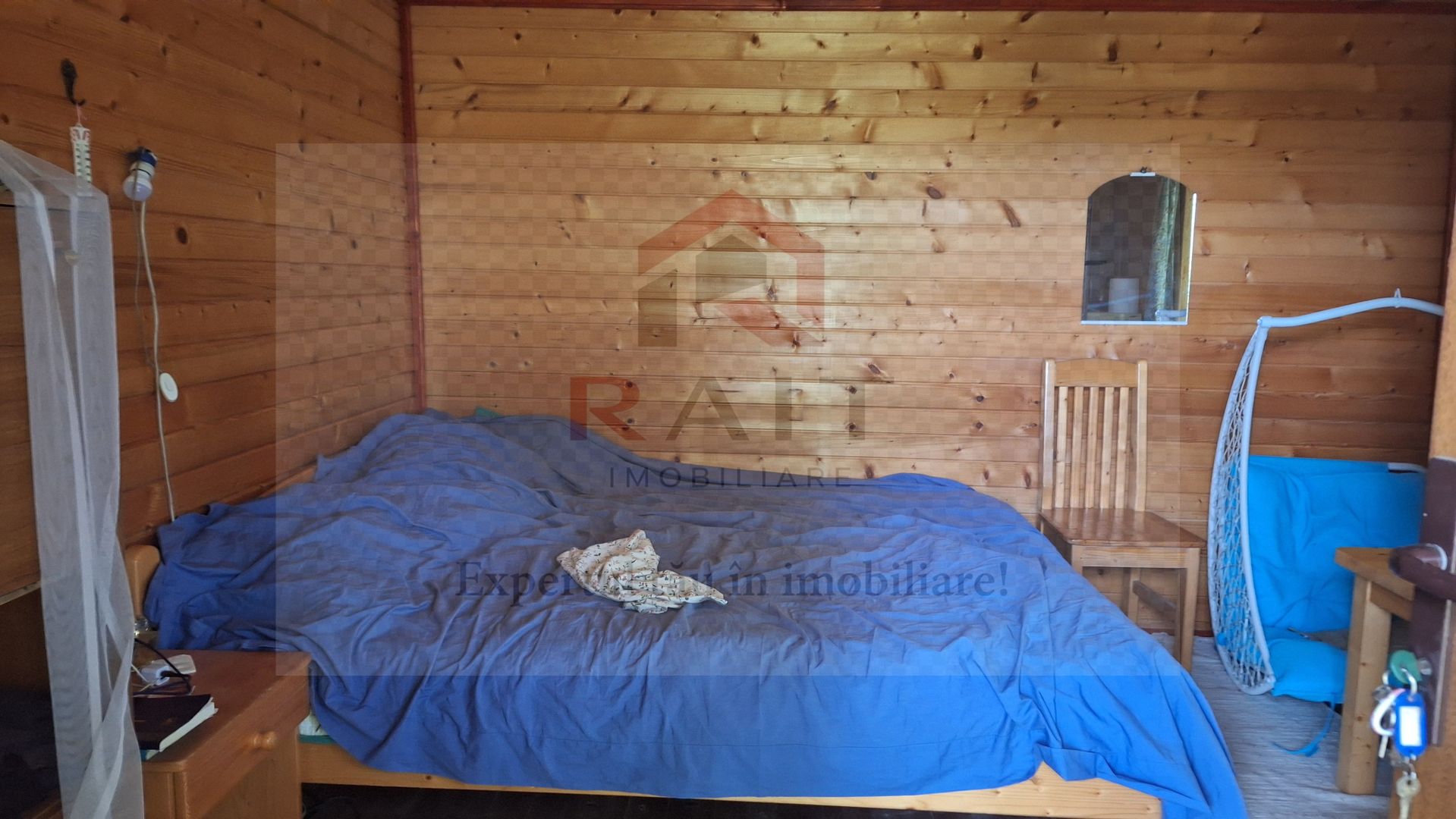 VANZARE ANSAMBLU CASUTE BRADULET ARGES - Poză 5