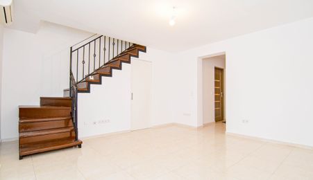 Casă înșiruită în prima parte a Florestiului, zona Stadion - Someșului