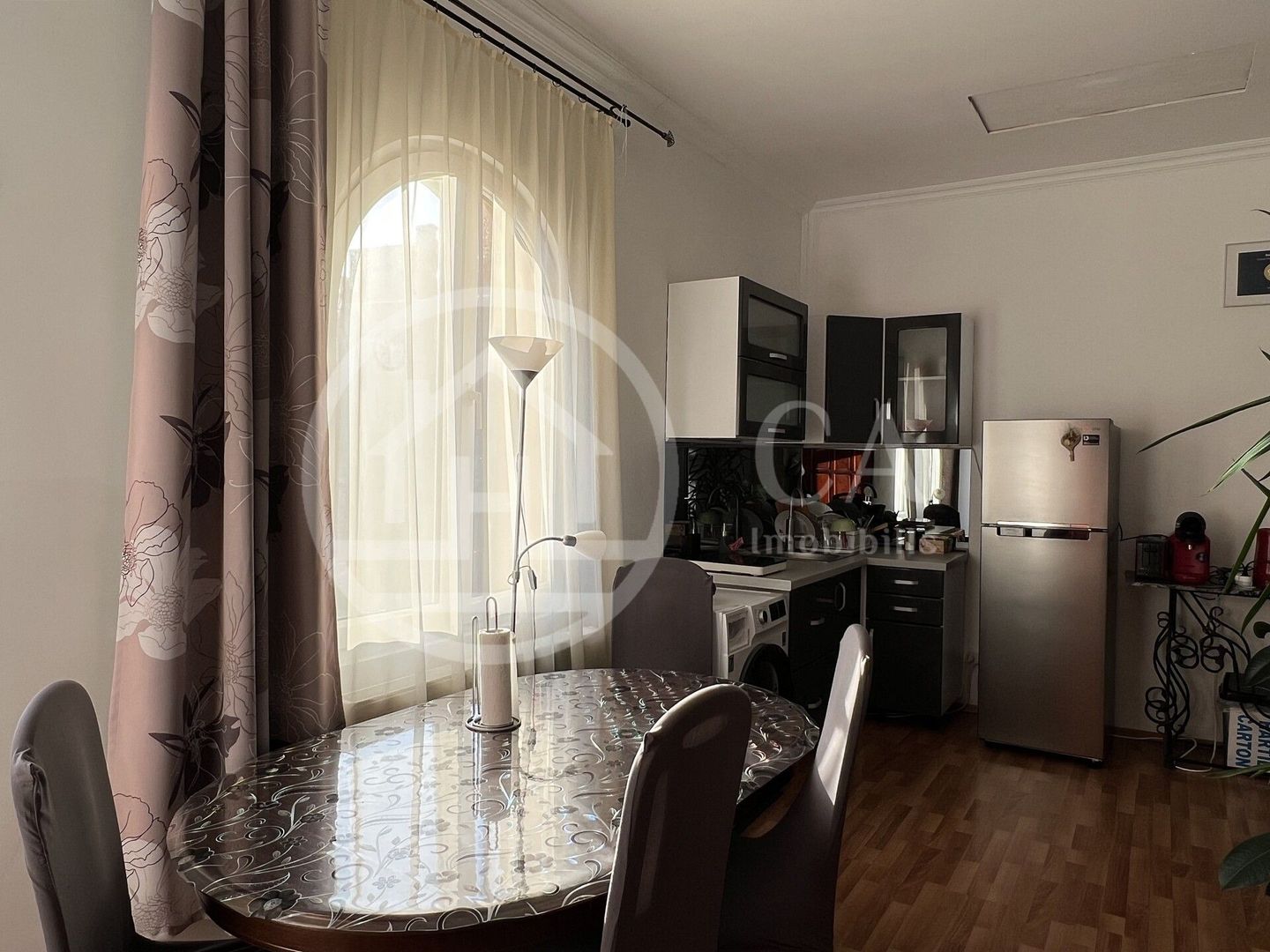 Vila cu 6 camere de inchiriat ultracentral Oradea - Poză 5