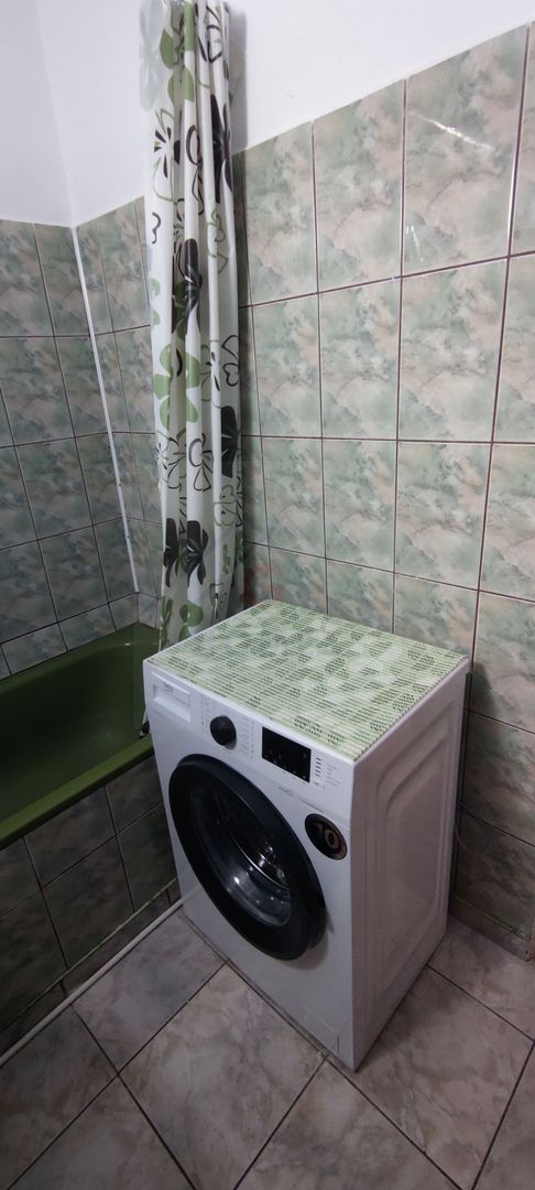 Decomandat+ boxa. Aproape de Mall, Facultatea de Agronomie si de Continental. - Poză 23