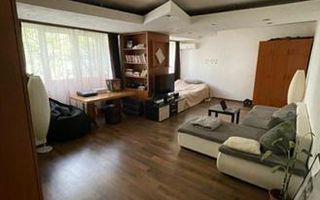 GARS. EROII REVOLUTIEI, PET-FRIENDLY, BUCATARIE INCHISA, METROU 2 MIN - Poză 1