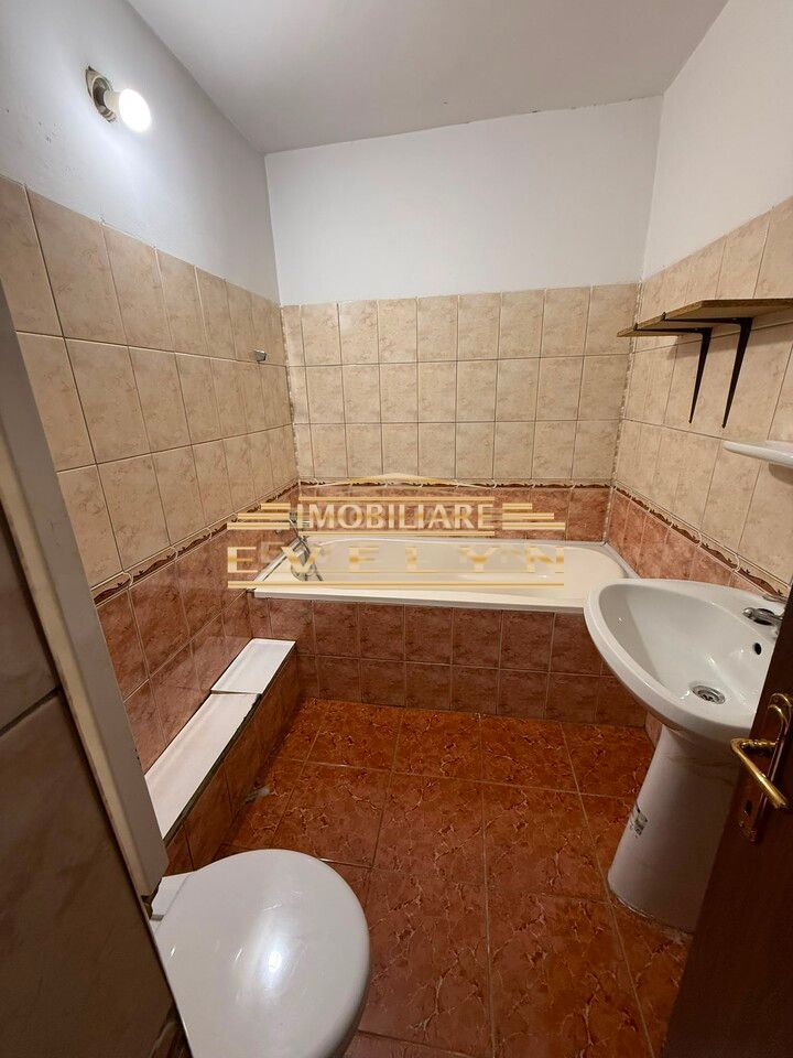 Apartament 3 camere – Strada Săvenilor | Etaj 2 | De închiriat sau vânzare - Poză 9