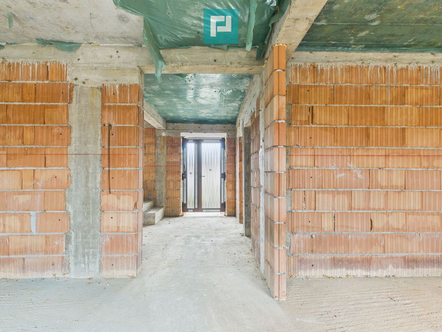 Duplex confortabil și retras în Chisoda - Poză 12