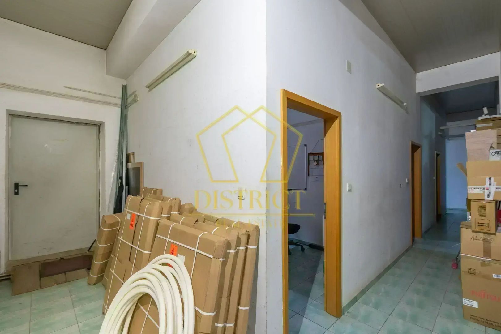 COM 0% Clădire birouri, hala, comercial, clinica sau alte activitati | Mehala - Poză 19