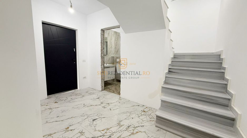 Vila individuala cu 5 camere / 3 bai / dressing / teren 343 mp - Poză 3