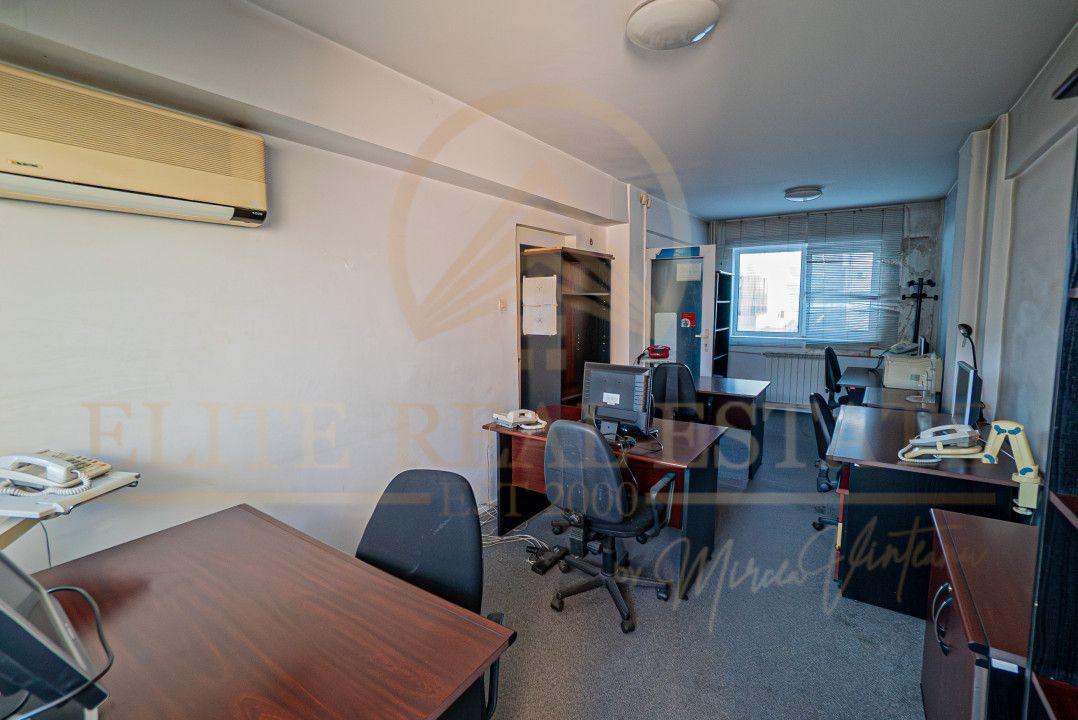 Ultracentral - Apartament cu 7 camere situat la etaj 1 , vedere bilaterală. - Poză 12