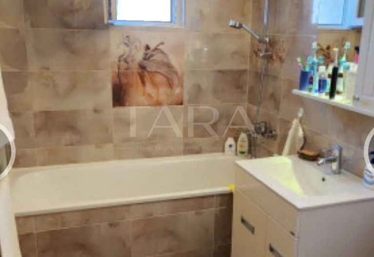 Apartament, confort sporit, central GRADINI MANASTUR. - Poză 3