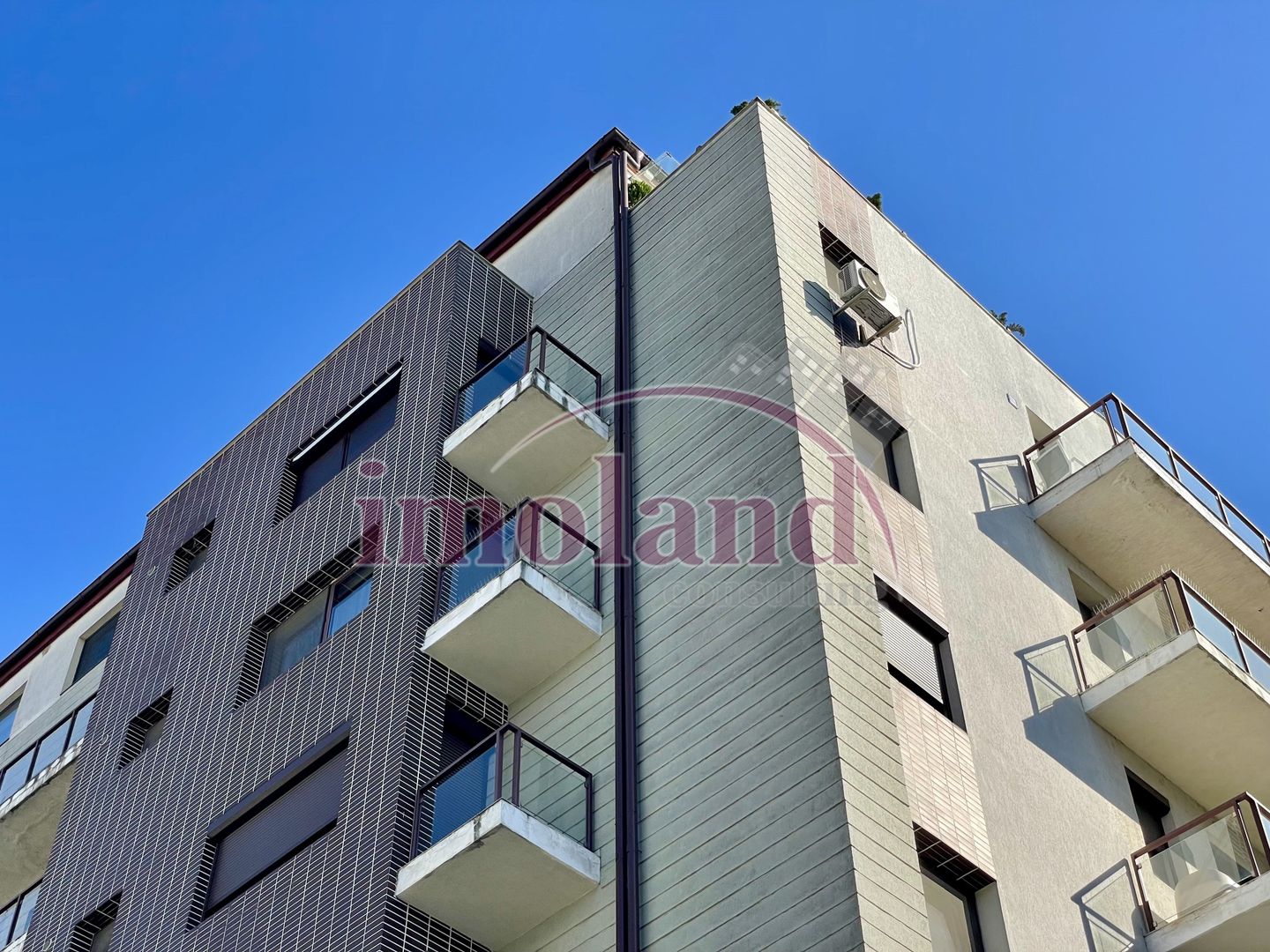 Vanzare apartament 3 camere 70 mp, loc parcare - parcul Herastrau - Poză 24