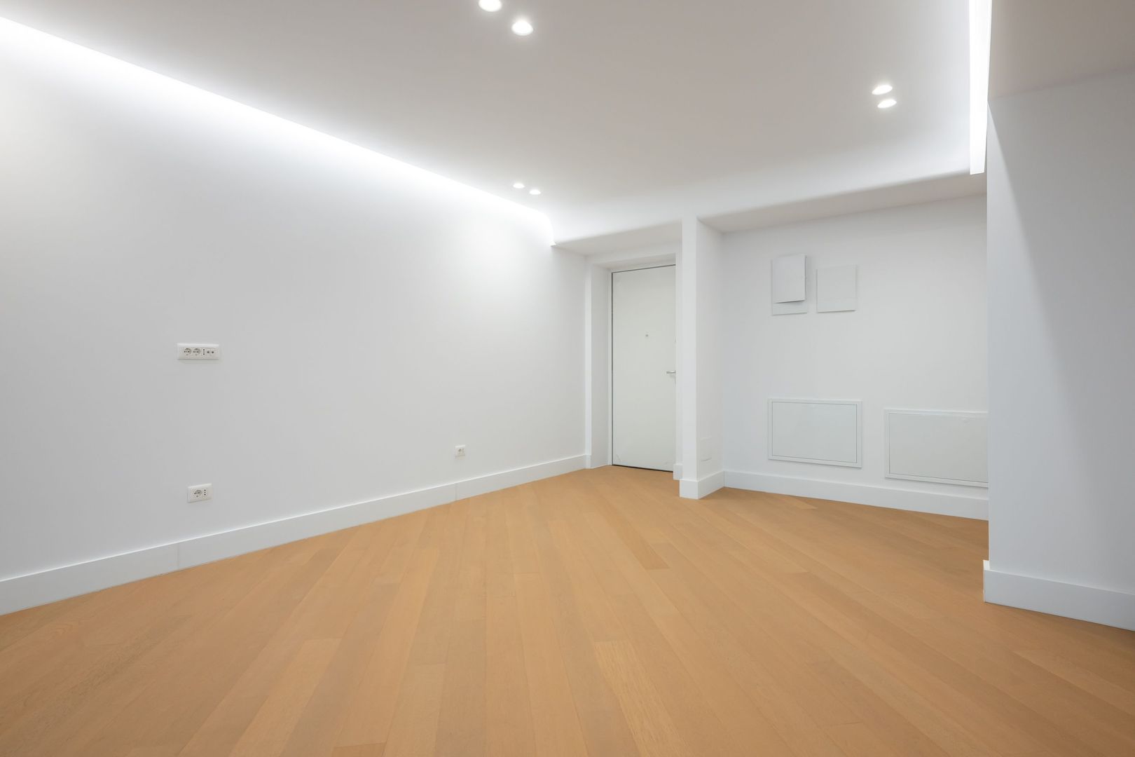 CORTINA 126 | Apartament exclusivist | Vedere libera | 2,900 Eur/mpc | LUX - Poză 4