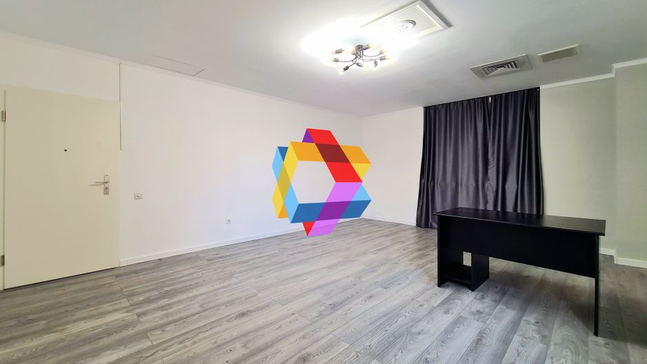 Spatiu birouri de închiriat Brasov - 33 mp # plus-imo.ro - Poză 3