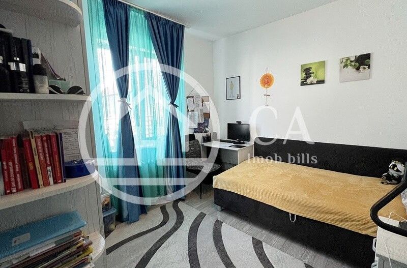 Casă de vanzare cu 4 camere in Cartierul Tineretului, Oradea - Poză 11