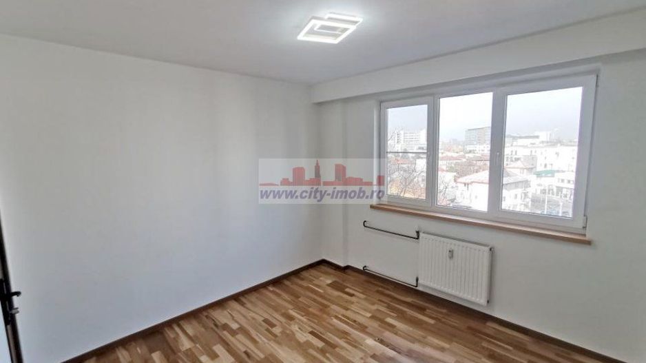 Vanzare Apartament 2 camere Mihalache, 115.000 euro,  Renovat Integral - Poză 19