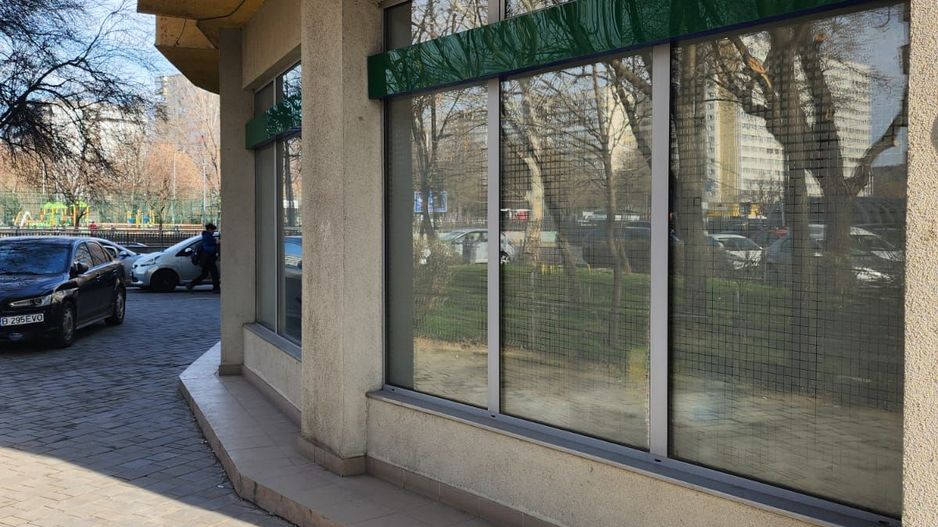 Spatiu Stradal Mihai Bravu 25 mp - Poză 3