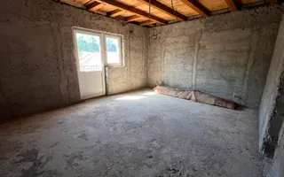 Două case în aceeași curte de vanzare - Poză 27