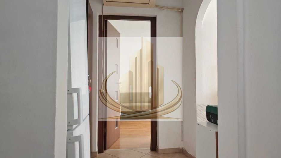Apartament cu 2 camere, decomandat, Piata Sudului - Poză 2