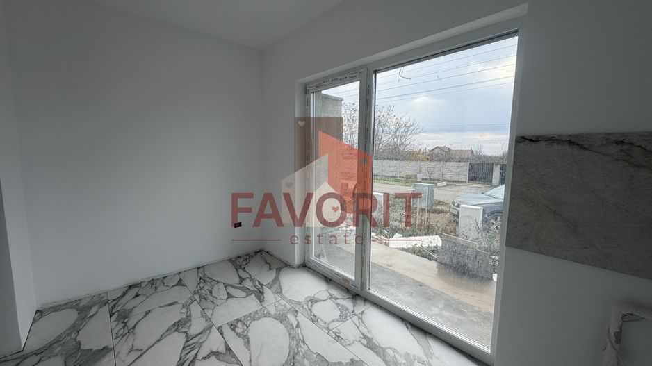 Finisat la cheie. Bucatarie inchisa. Acces asfaltat - Poză 10