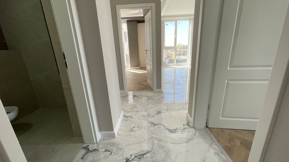 Apartament cu trei camere bloc nou -Torontalului - Poză 1