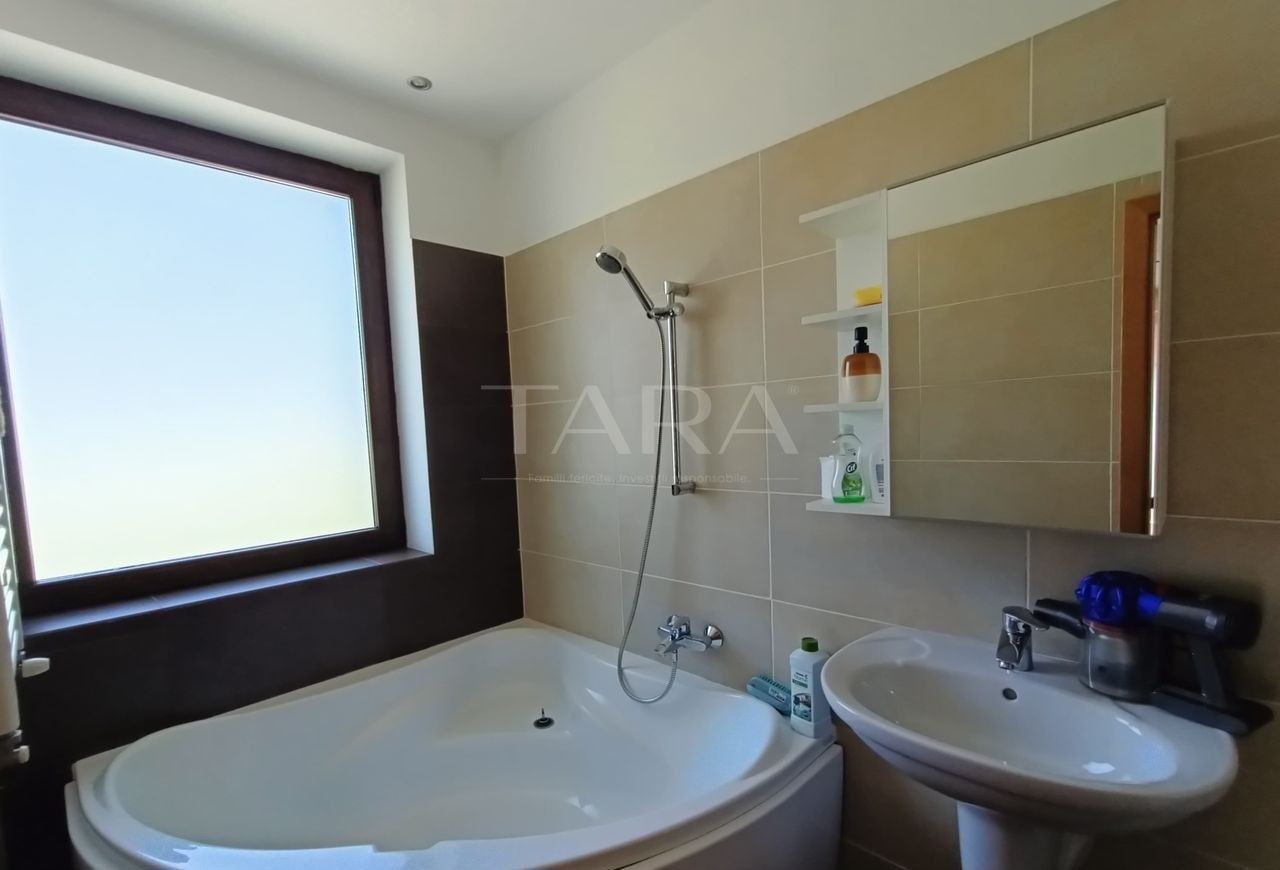 Locuință modernă într-o zonă verde, zona Faget - Poză 9