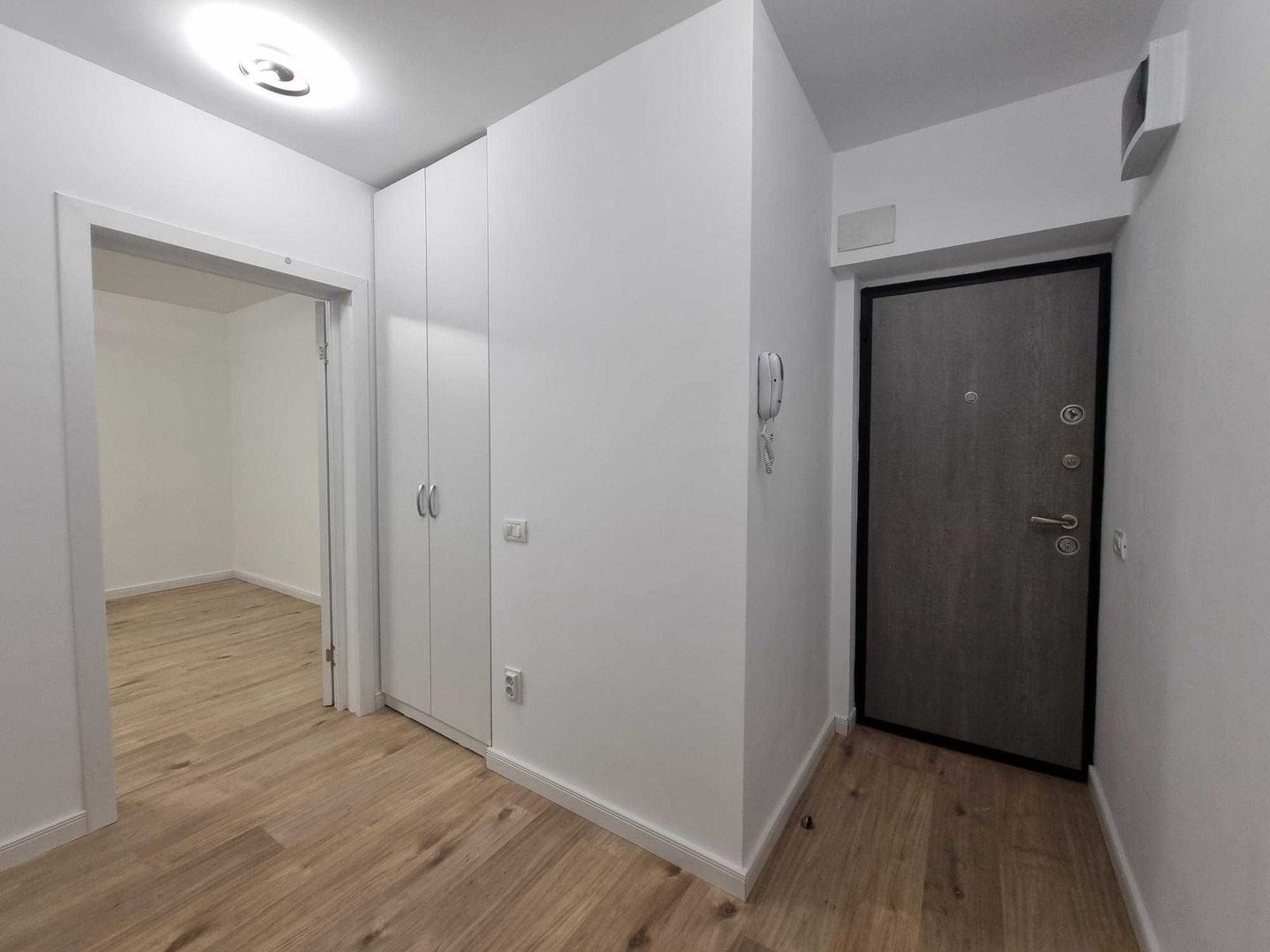 De Inchiriat Apartament 2 camere, renovat, lux, Unirii - Poză 8