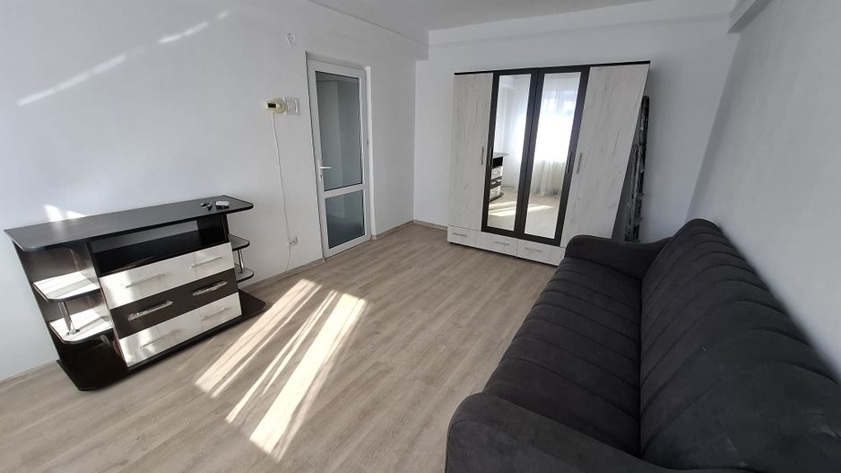 Apartament 2 camere decomandat – Zona 9 Mai / Precista, Bacău - Poză 2