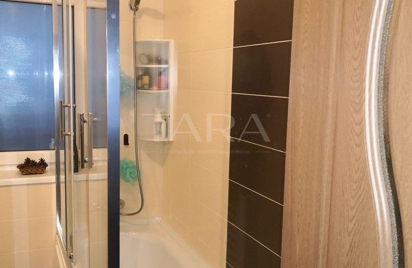 Apartament generos cu 2 balcoane și loc de parcare inclus, zona Europa - Poză 5