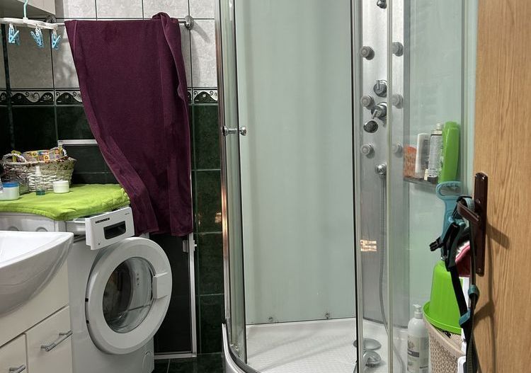 Vanzare Ap. 2 camere decomandat (zona Bd. Uverturii sector 6) - Poză 4