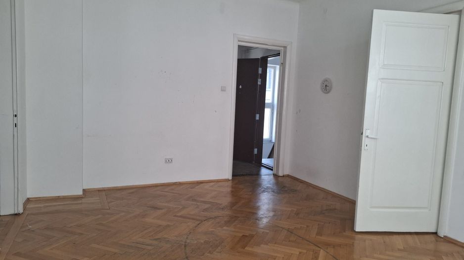 URGENT!,  PARCARE DEDICATA,CURTE EXCLUSIVA, MANSARDA BONUS, NEGOCIABIL - Poză 5