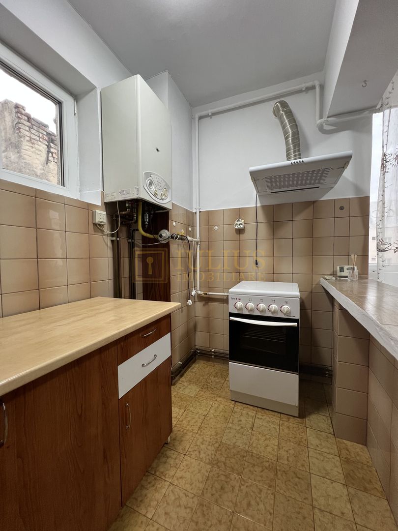 Piata Unirii; dormitor +birou;parcare privata si boxa (centrala proprie si ctr.) - Poză 20