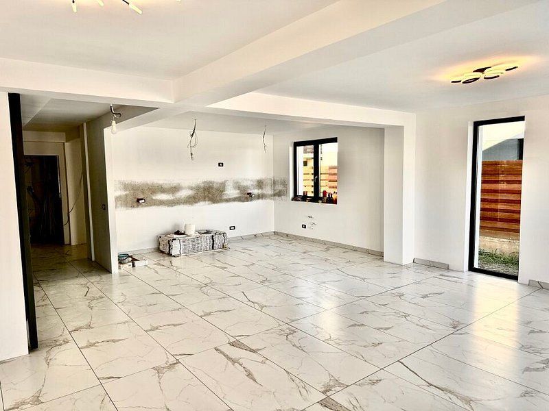 Vila 5 camere Otopeni Central - Poză 8