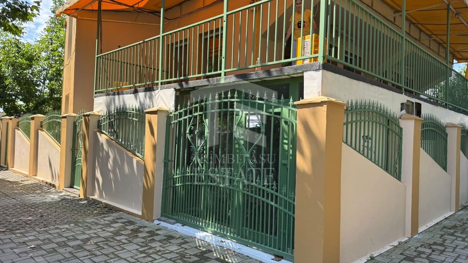 DE INCHIRIAT - SPATIU COMERCIAL CHIAR IN FATA PRIMARIEI SNAGOV - Poză 3