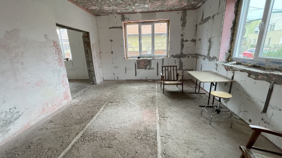 Casa de vanzare in zona Mehala - Poză 6