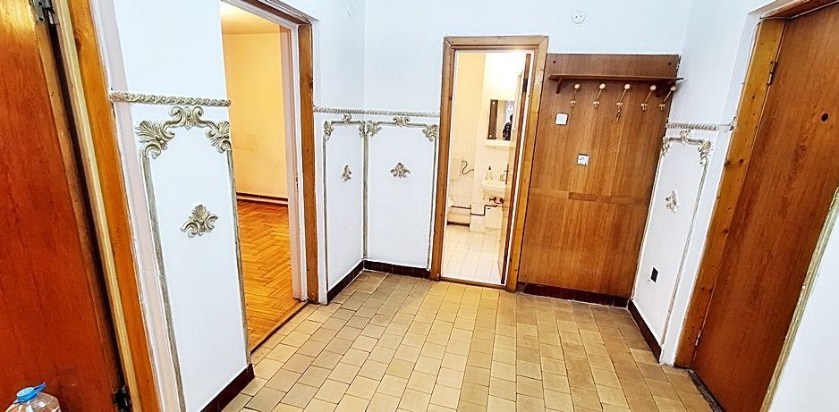 Central, la poalele Dealului Cetatii, apartament cu doua camere, 107000 euro - Poză 11