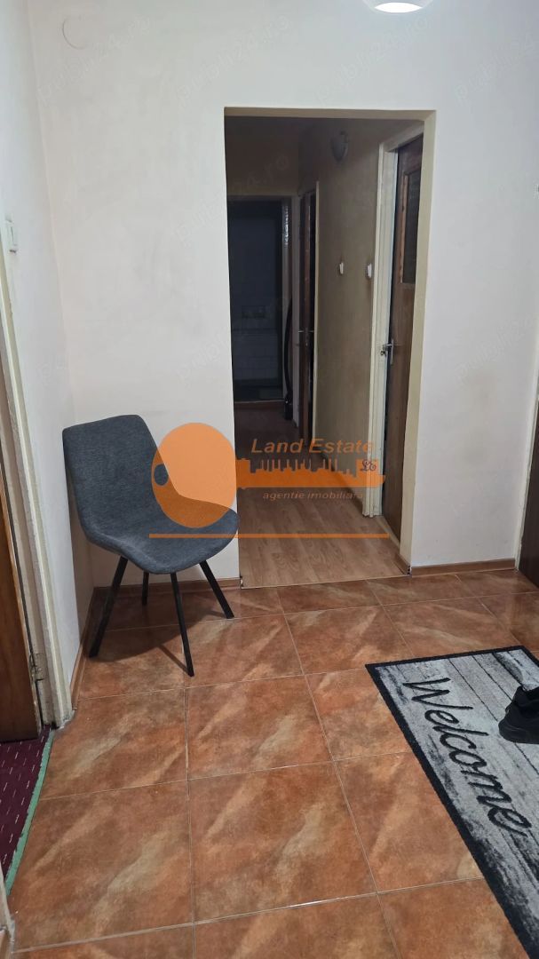 Apartament cu 3 camere la 5 minu de Metrou Apărătorii Patriei - Poză 1