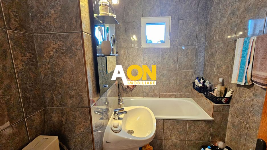 Apartament 3 camere, 70 mp, etaj 2, mobilat, utilat, ultracentral - Poză 11