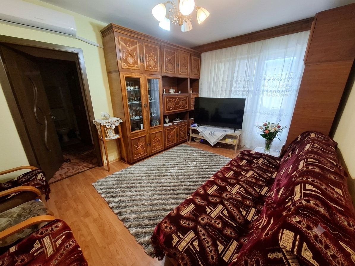 Apartament 3 Camere, Complet Mobilat – Cornișa Bistriței (Etaj 2) - Poză 4
