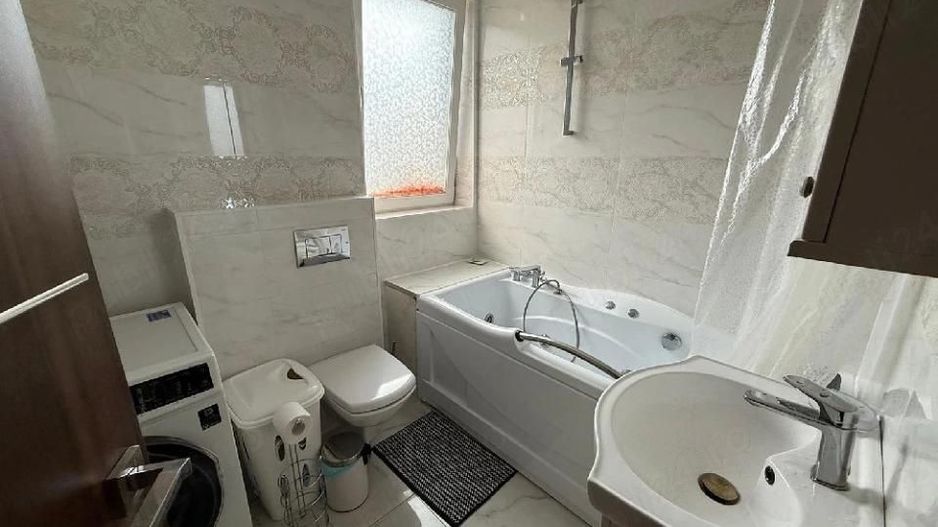 Apartament spatios l 3 camere l 2 bai l terasa l parcare l A. Muresanu - Poză 5