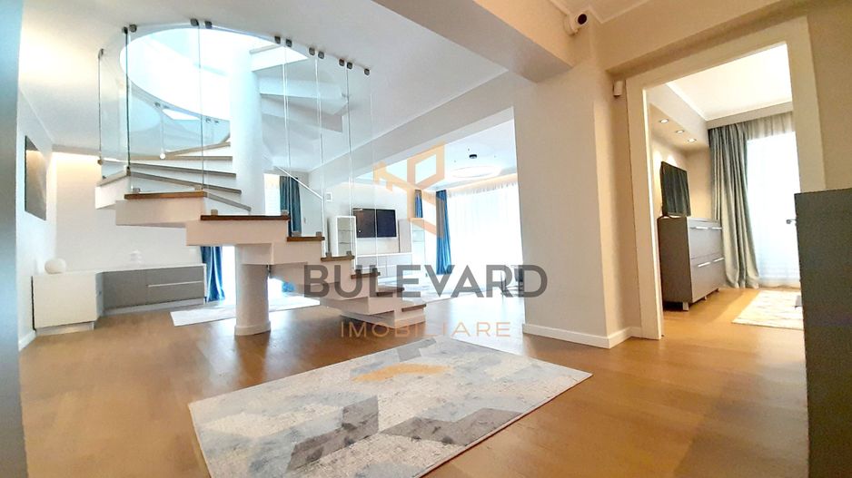 Penthouse de lux 150 mp utili + 200 mp terasa + 2 parcari subterane - Poză 3