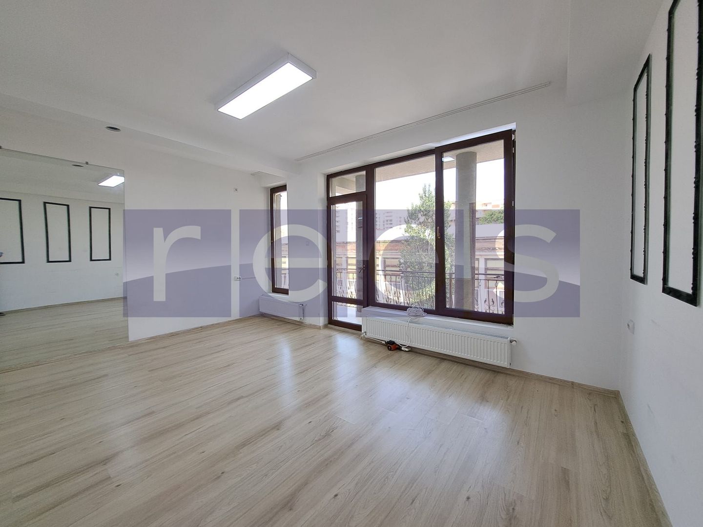 INCHIRIERE VILA P+2+M | ZONA MIHAI BRAVU - Poză 21
