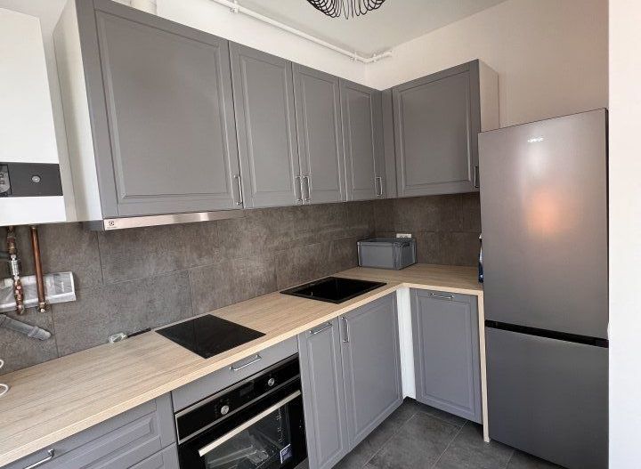 Apartament cu 2 camere si curte proprie 60mp - Poză 2