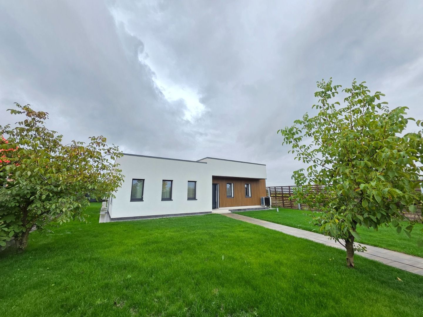 Vanzare casa 4 camere | Corbeanca |  Teren 1080 mp - Poză 1