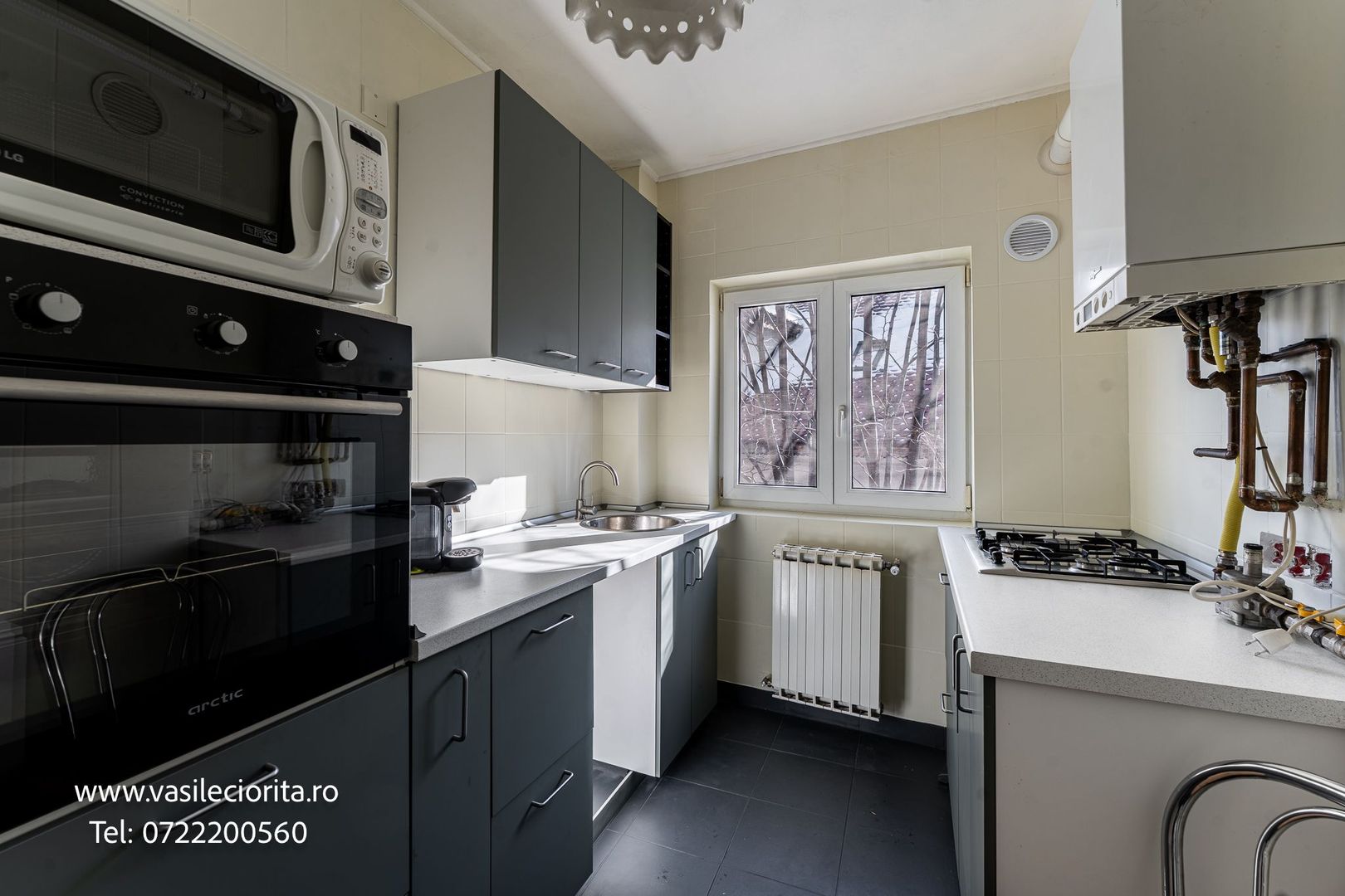 Apartament 3 camere str.Popa Nan,renovat 155000 eur - Poză 18