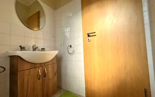 Casă de închiriat – Tohanu Nou, Str. Branului - Poză 14