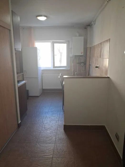 AP. 2 CAMERE GHENCEA, CENTRALA, CAT-FRIENDLY, METROU 12 MINUTE - Poză 4