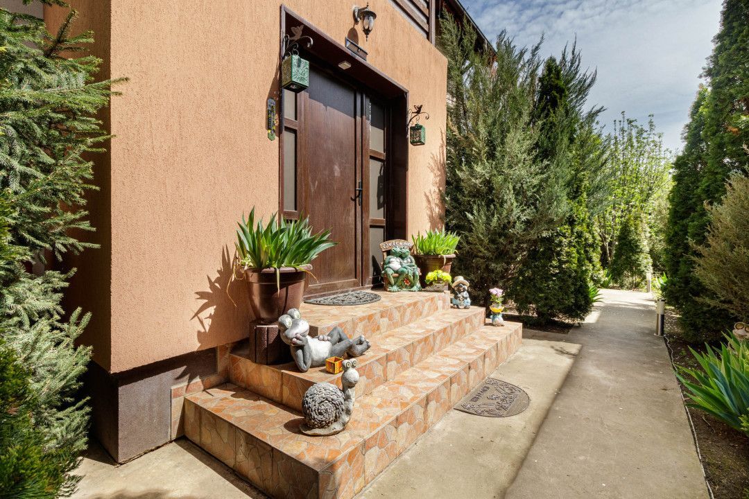 Vila spațioasă și elegantă, aproape de pădure – Tunari, Ilfov - Poză 10