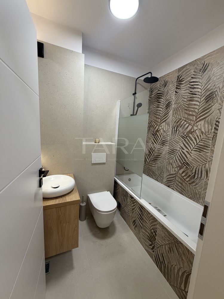 Apartament cu 3 camere, 66,15 mp, două balcoane, zona Muzeul Apei. - Poză 6